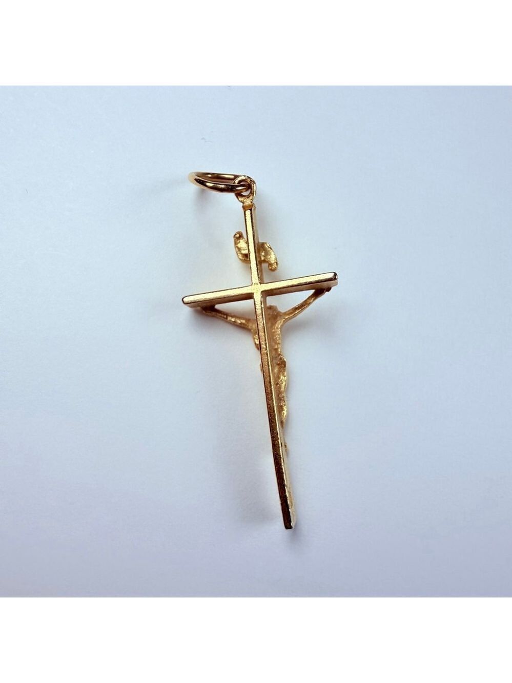 14K Solid Gold Crucifix Jesus Religious Cross Vintage 1.2" Pendant Necklace - Picture 4 of 7